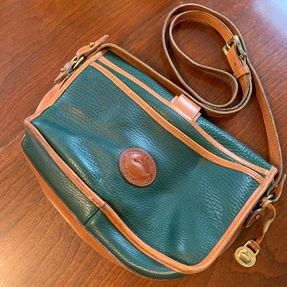Vintage Dooney & Bourke 👜